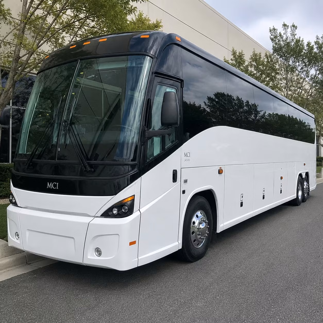 make your hotel to airport shuttle in san bruno stress free for every guest