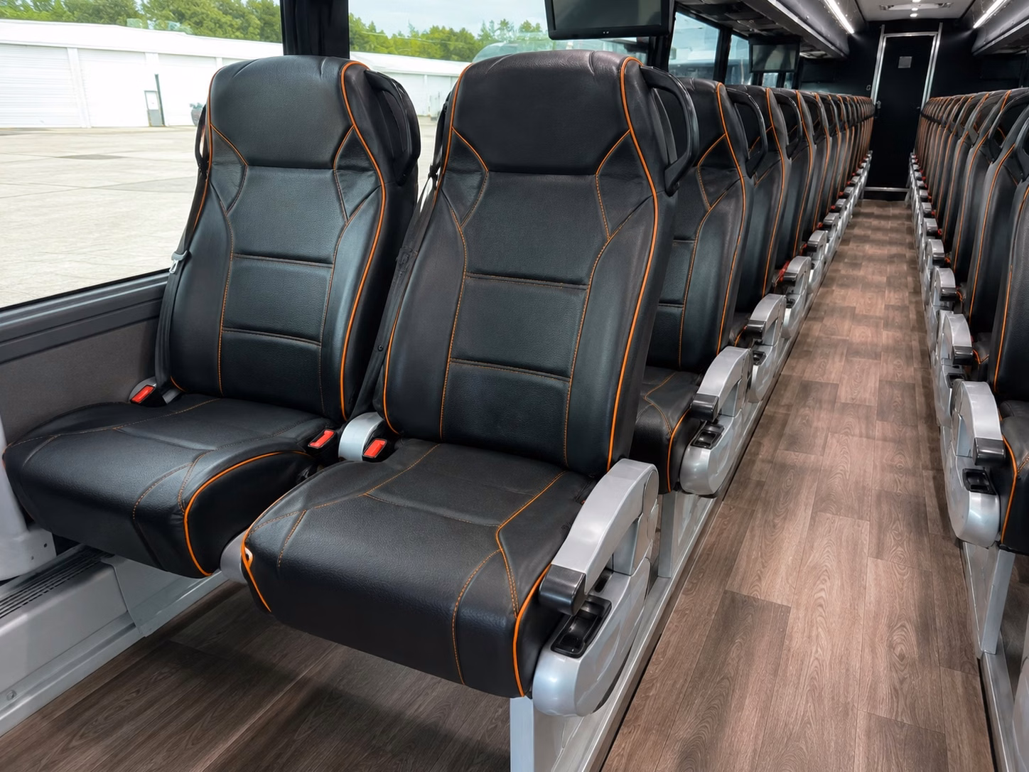 san bruno prom limo bus rentals that arrive on time every time